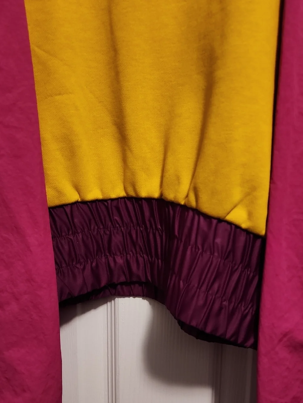 Nike Retro Yellow Pink & Sangria Colorblock Cropped Pullover Size S